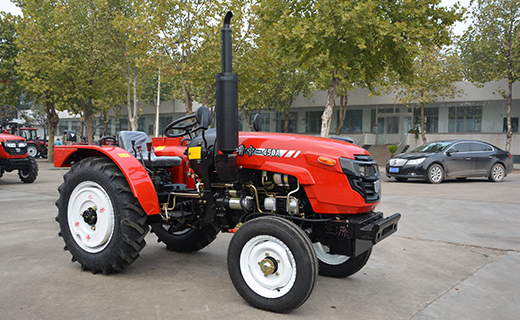 利来w66国际-450型拖拉机