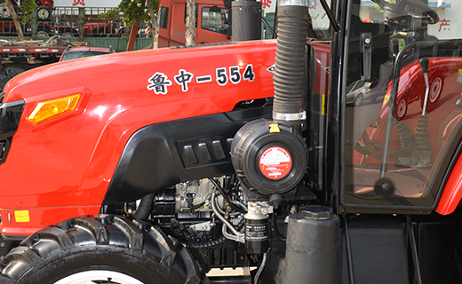利来w66国际-554型拖拉机